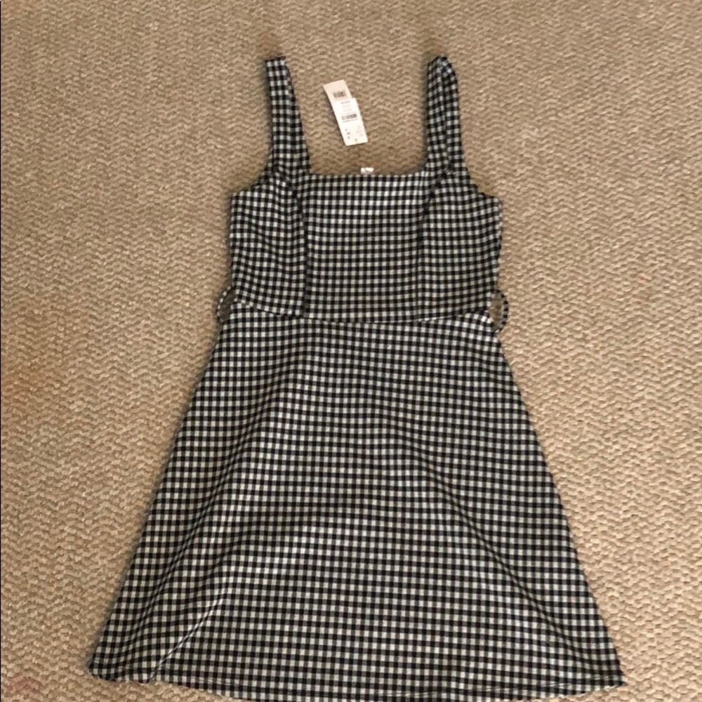 Black and white dress